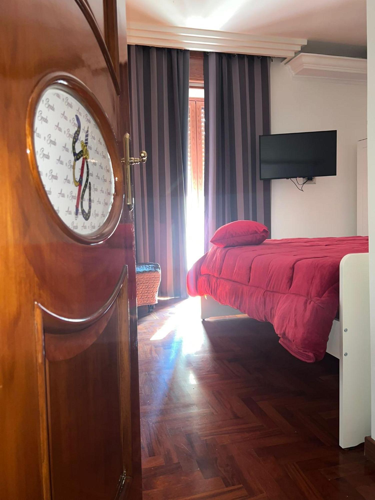 B&B Terronia Napels Buitenkant foto