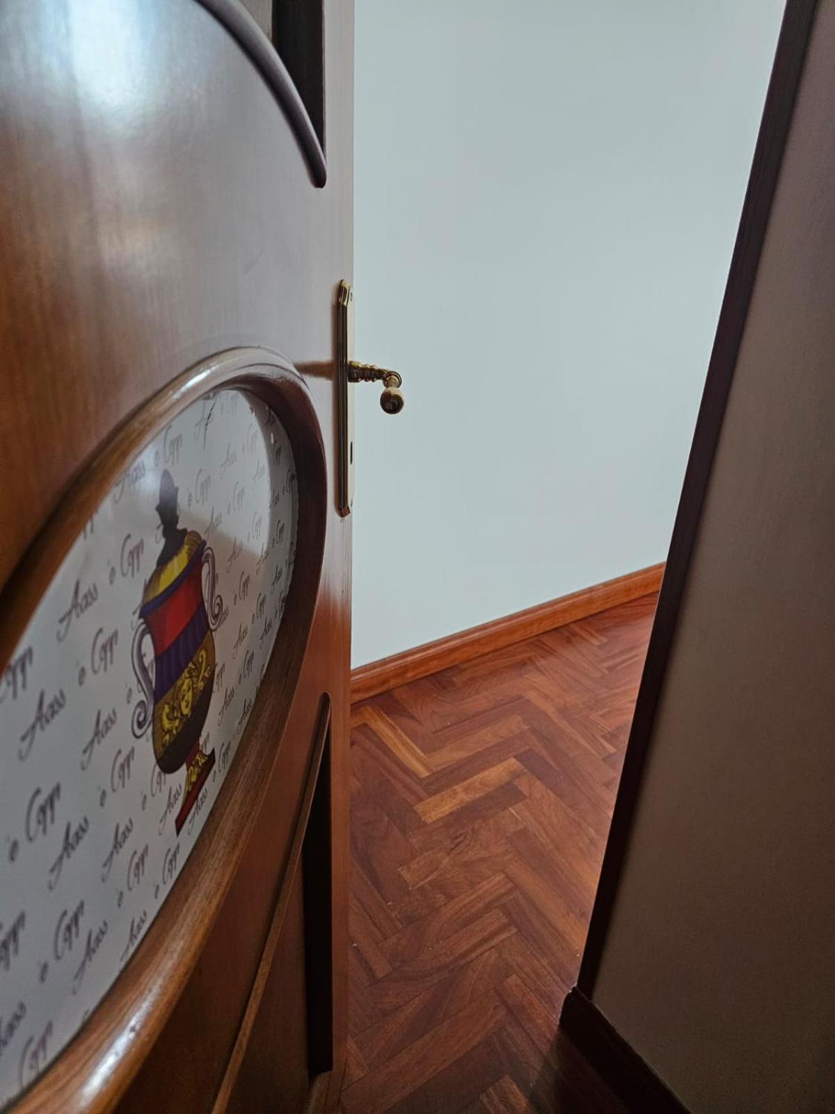 B&B Terronia Napels Buitenkant foto