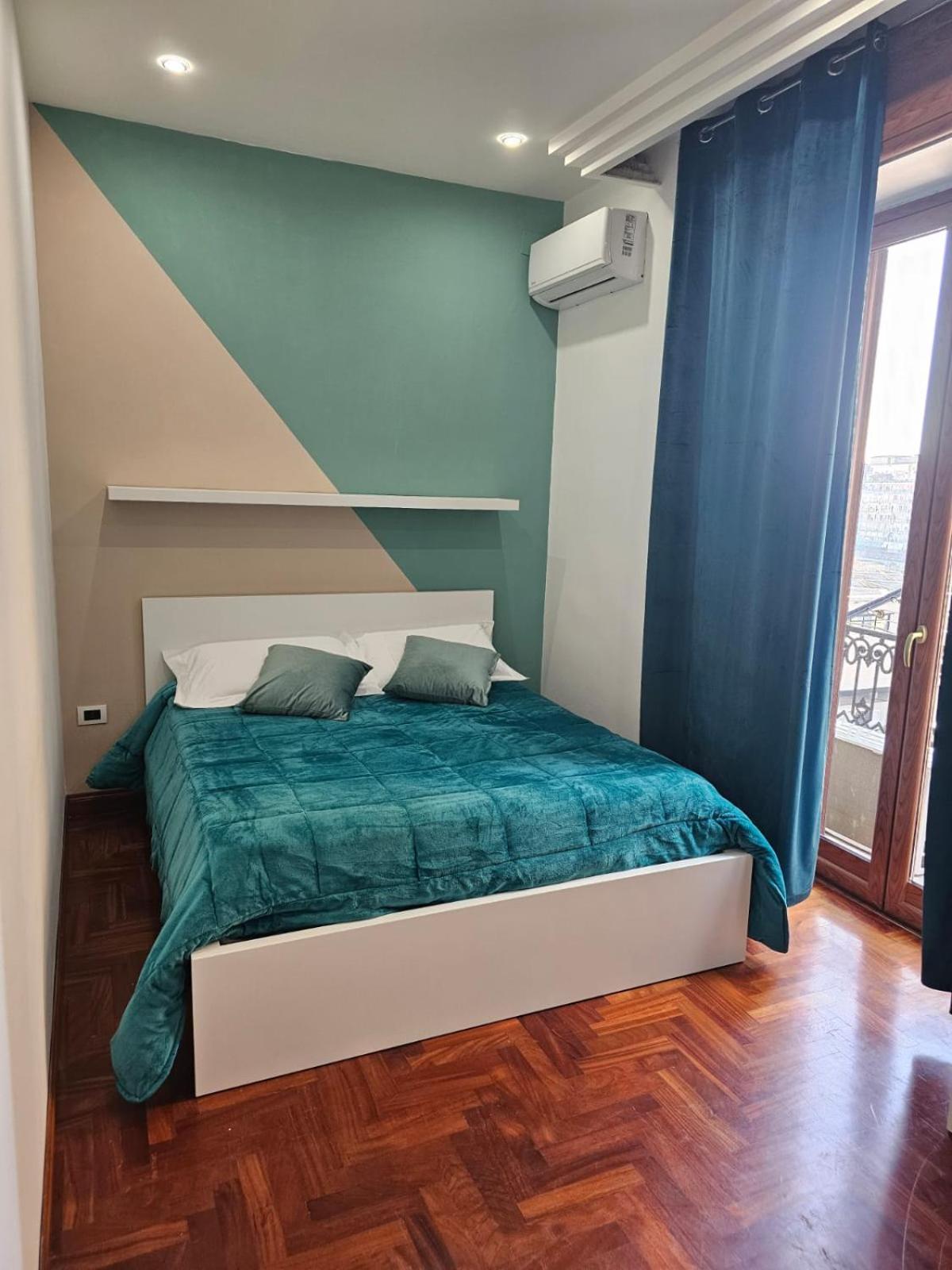 B&B Terronia Napels Buitenkant foto