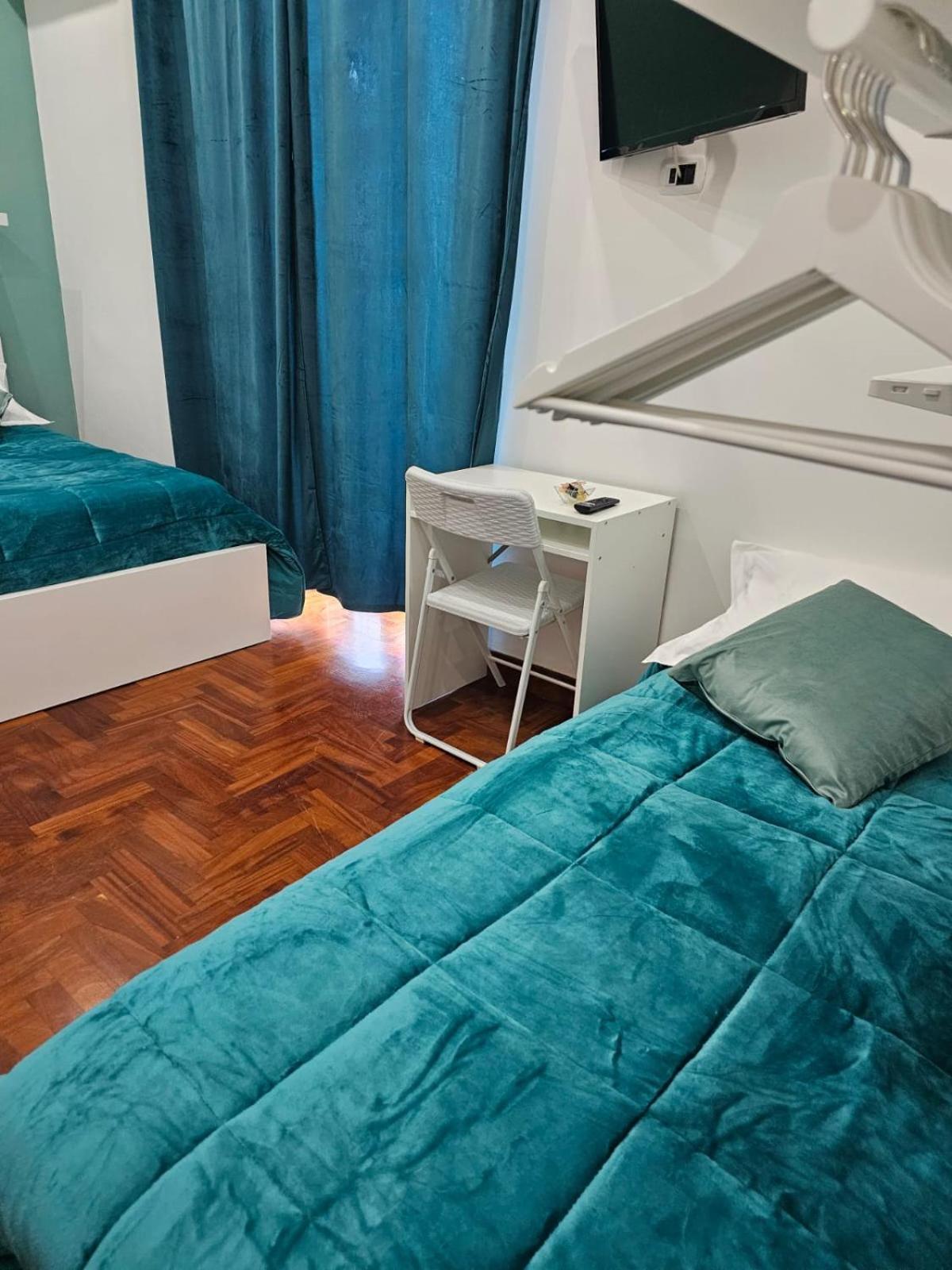 B&B Terronia Napels Buitenkant foto