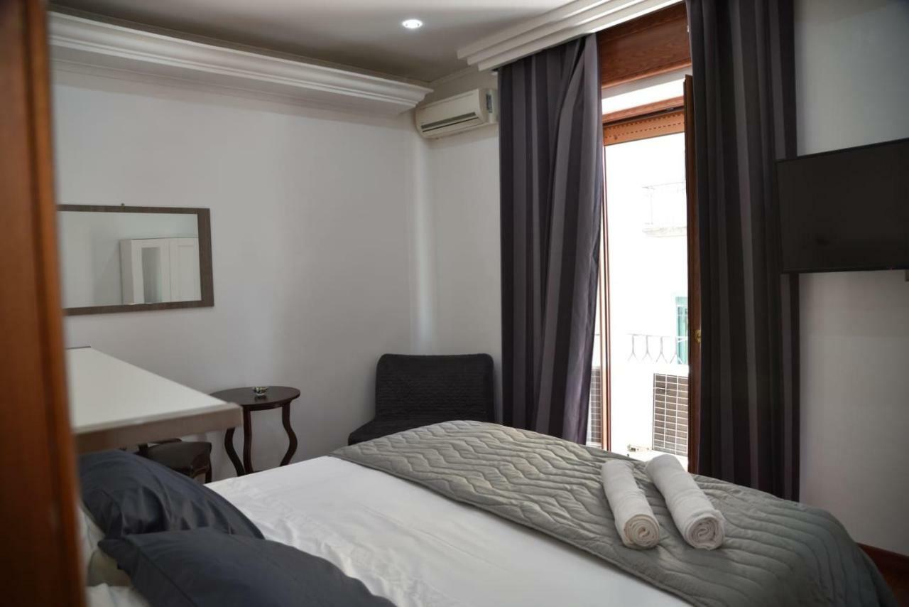 B&B Terronia Napels Buitenkant foto