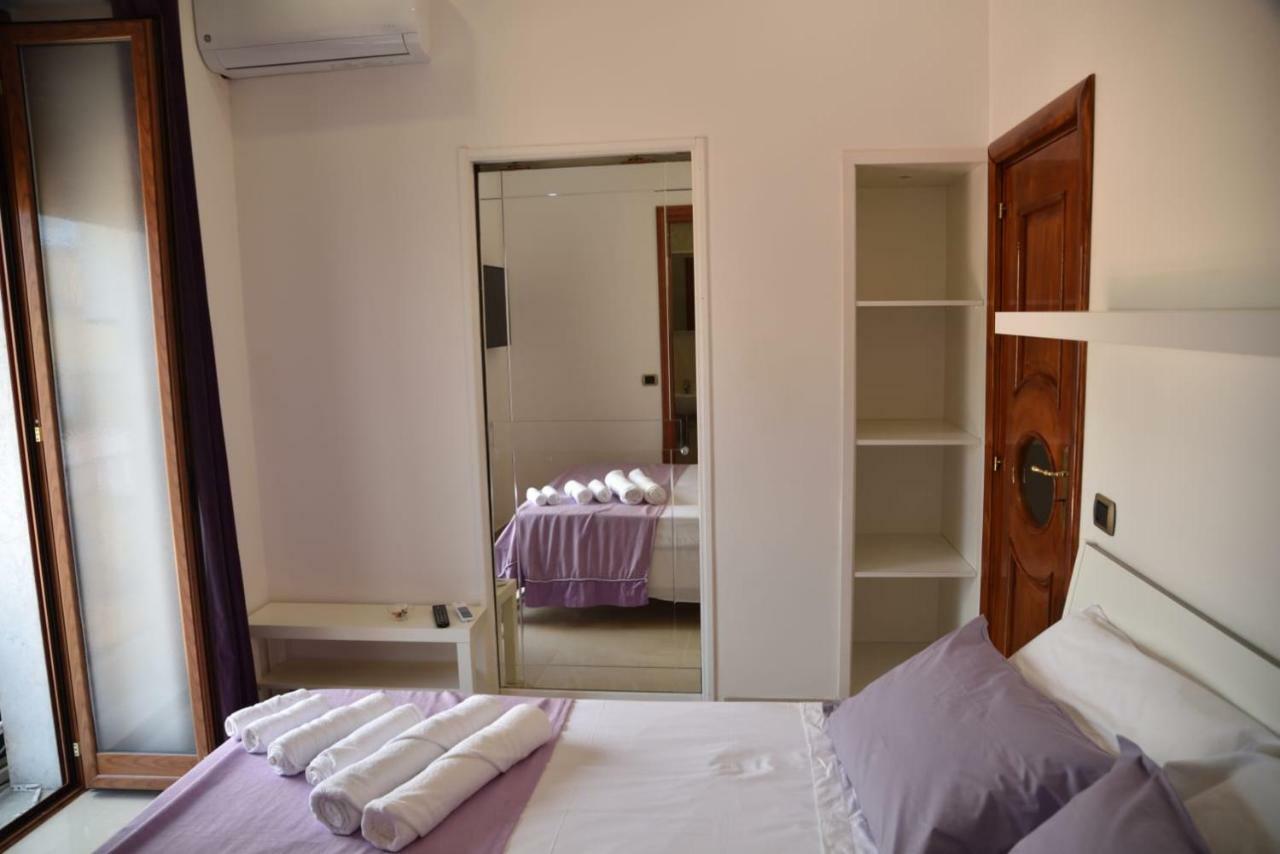 B&B Terronia Napels Buitenkant foto