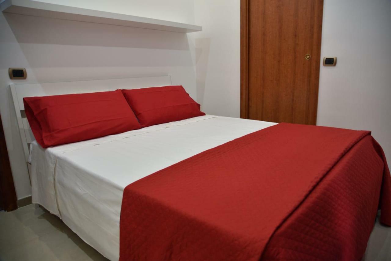 B&B Terronia Napels Buitenkant foto